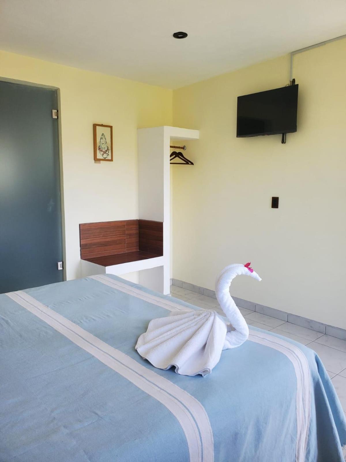 Hotel Posada Camelinas Pátzcuaro Eksteriør billede