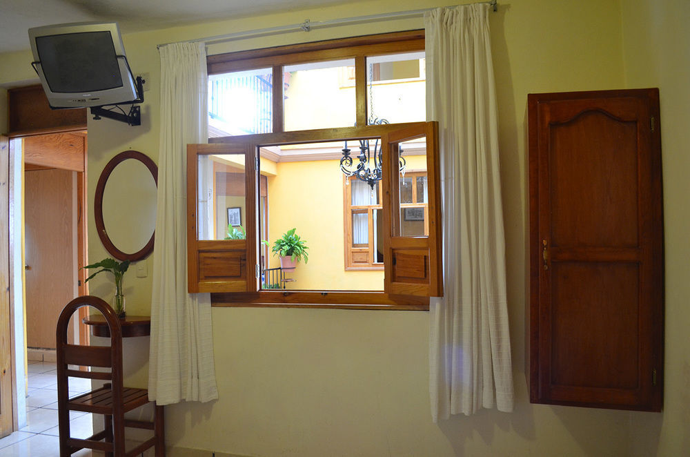Hotel Posada Camelinas Pátzcuaro Eksteriør billede